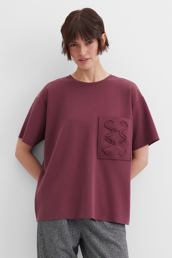 Футболка с накладным карманом