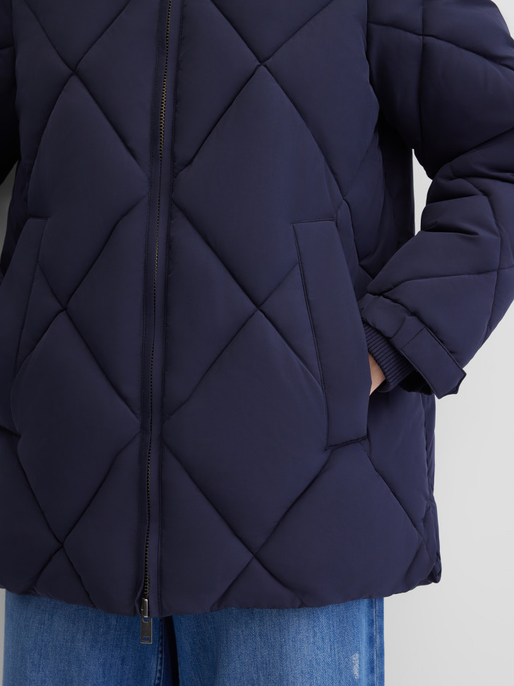 Куртка на молнии