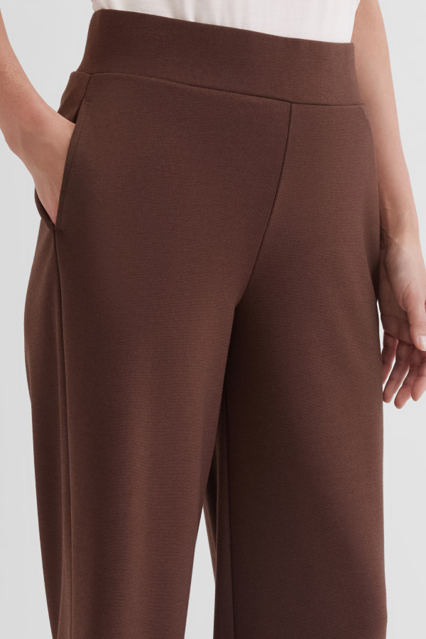 Брюки трикотажные