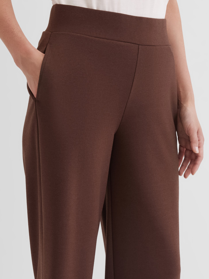 Брюки трикотажные