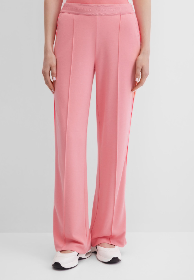 Брюки трикотажные