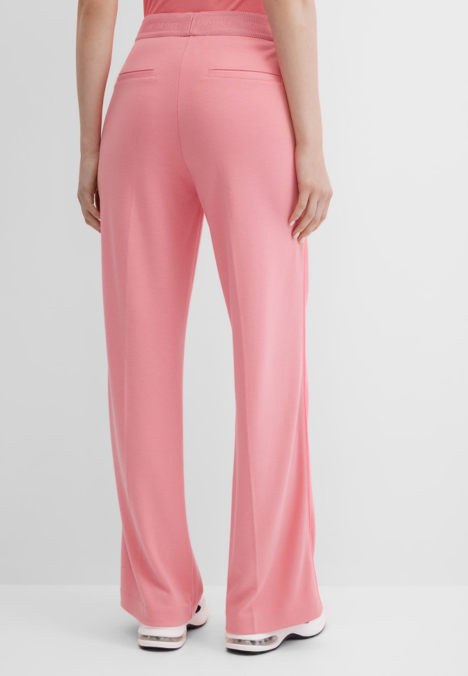 Брюки трикотажные