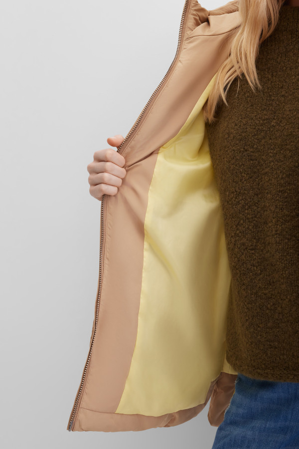 Куртка удлиненного кроя