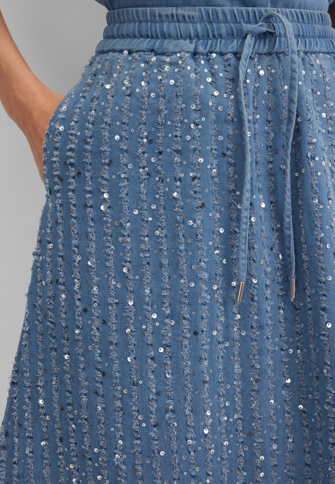 Юбка с пайетками