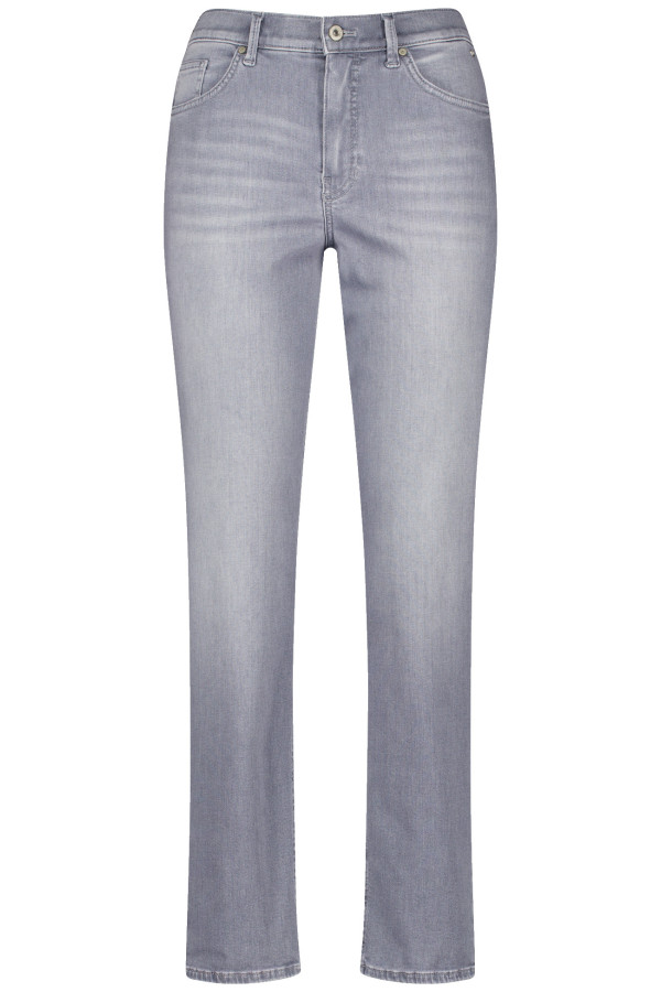 Джинсы зауженные