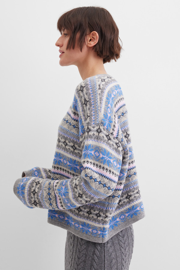 Джемпер укороченного кроя