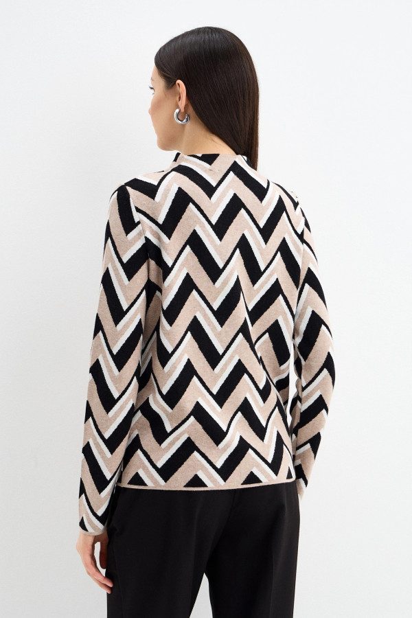 Джемпер с графичным узором
