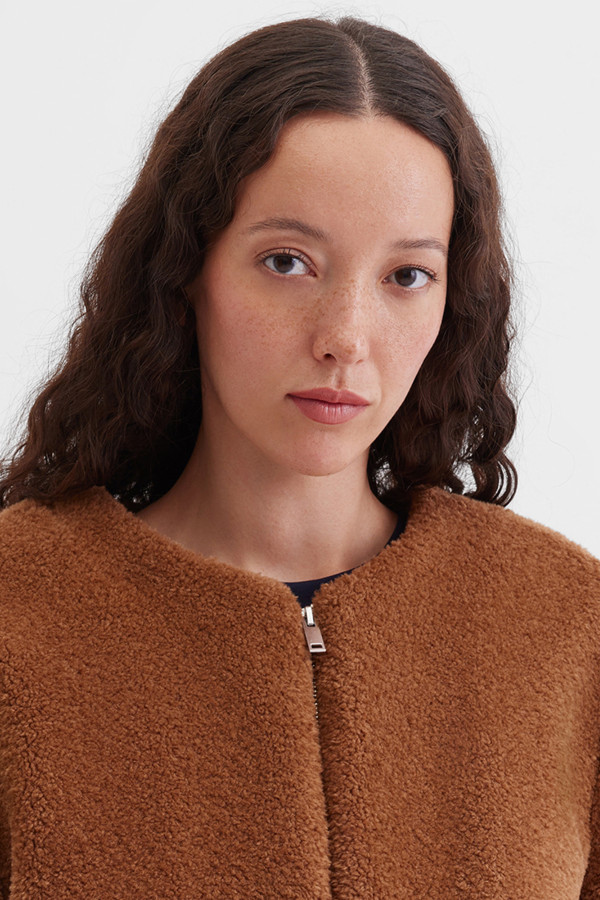 Куртка укороченная