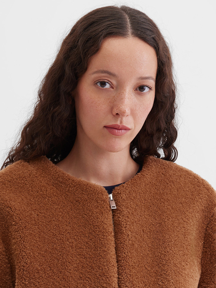 Куртка укороченная