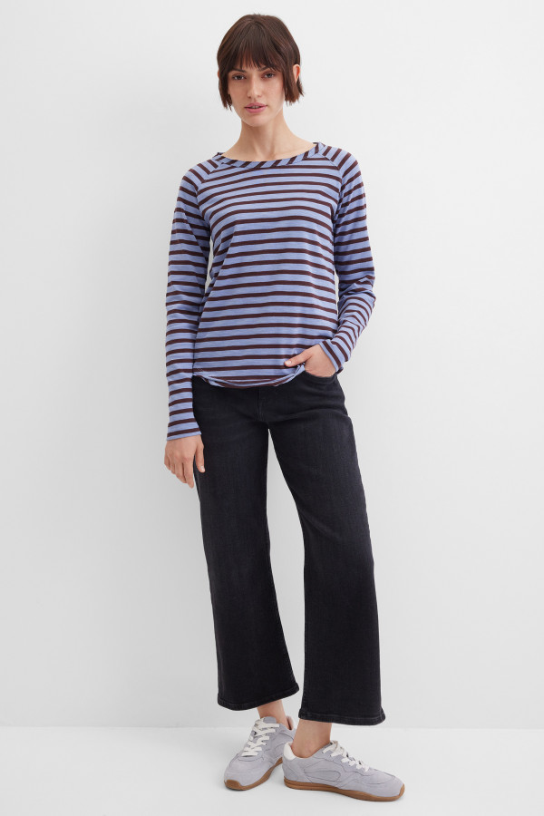 Лонгслив в полоску