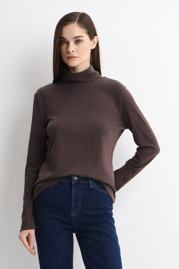 Водолазка базовая в рубчик