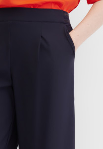 Брюки-кюлоты на резинке