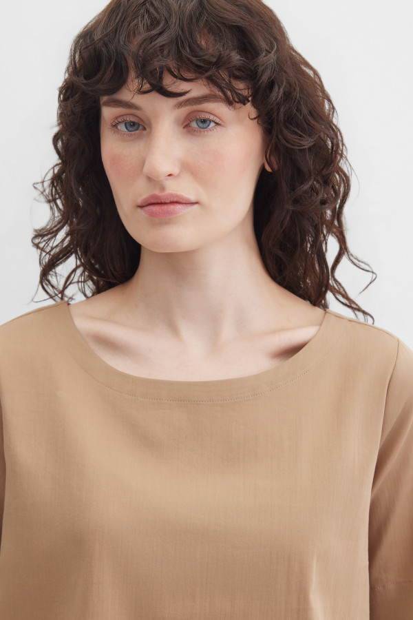 Блузка с коротким рукавом