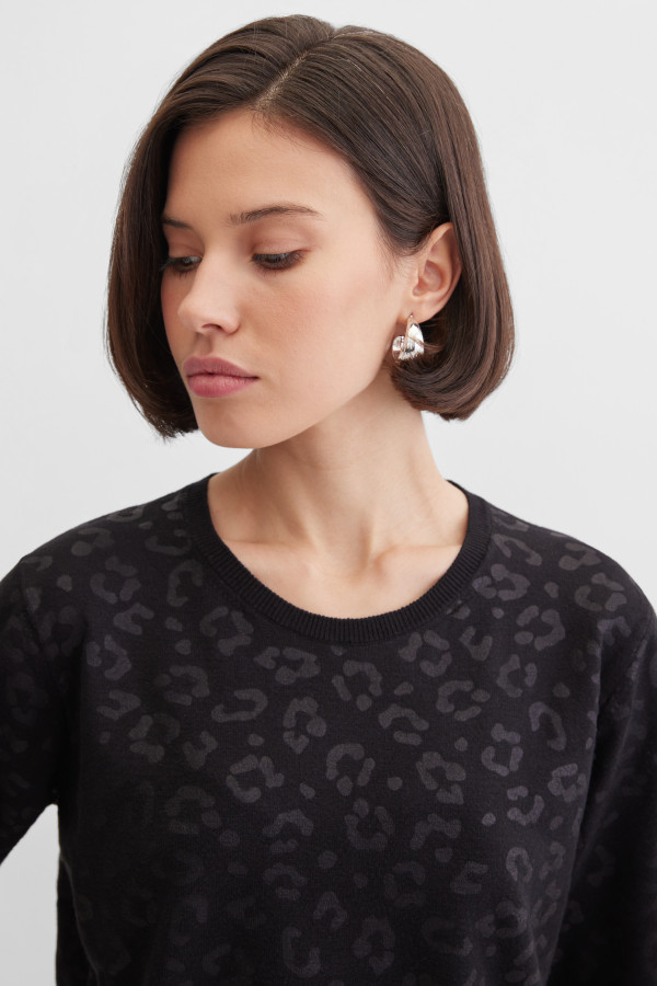 Джемпер прямого кроя