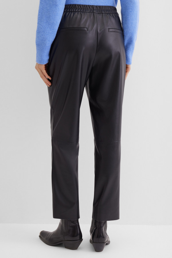 Брюки зауженные