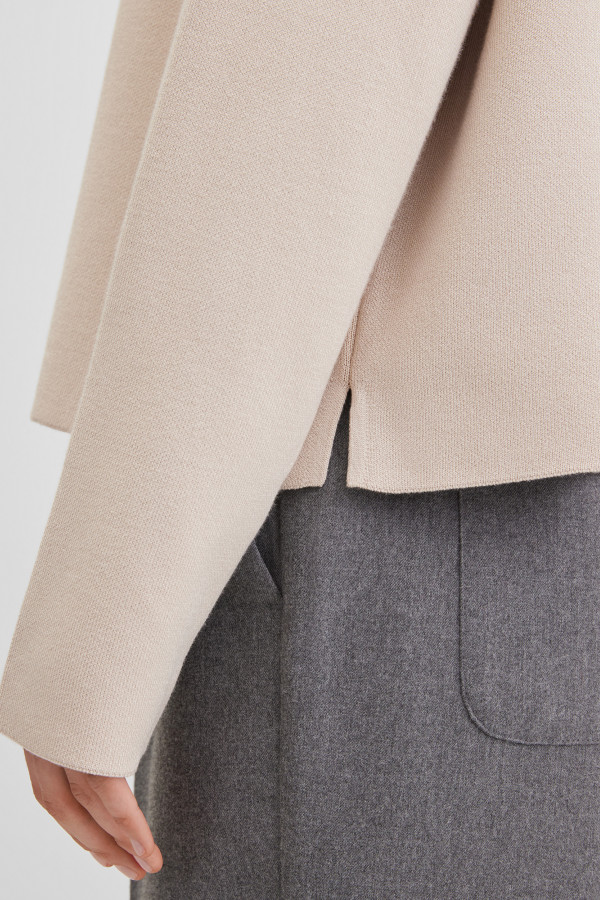 Джемпер из вискозы