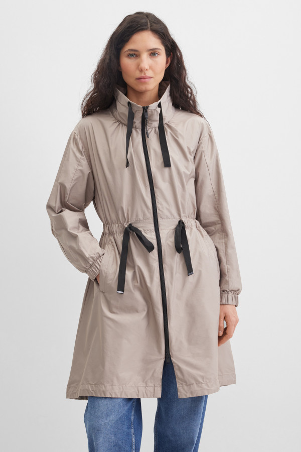 Плащ легкий