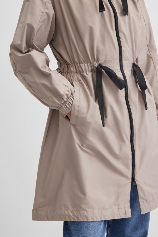 Плащ легкий