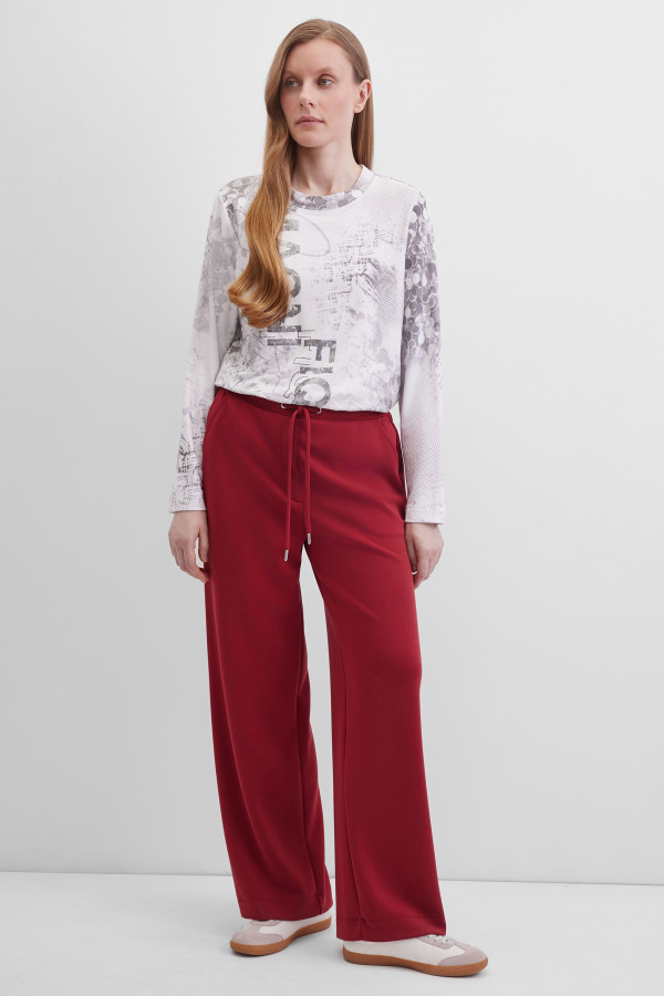 Брюки свободного кроя