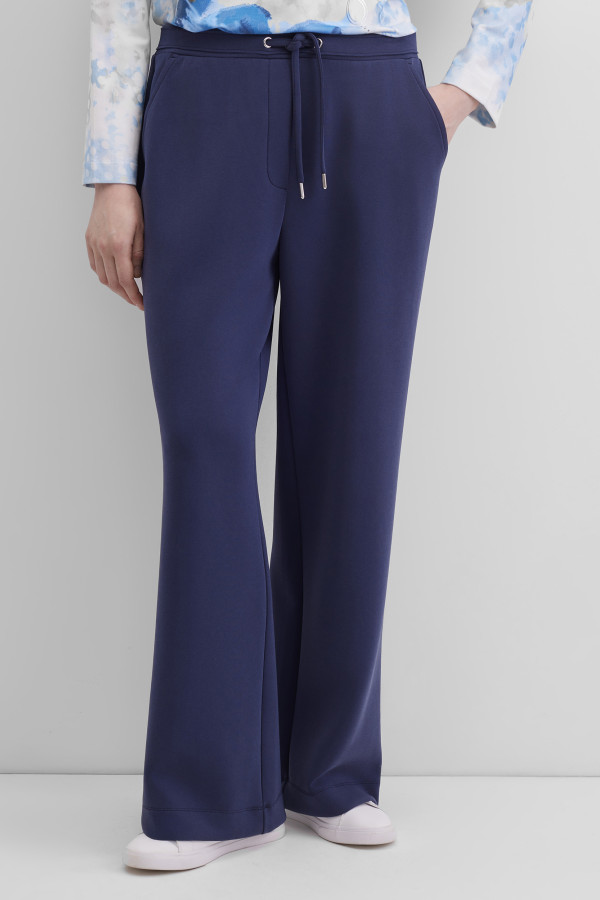 Брюки свободного кроя