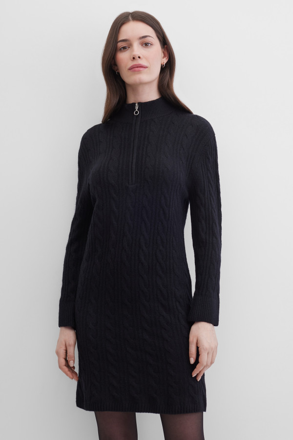 Платье трикотажное