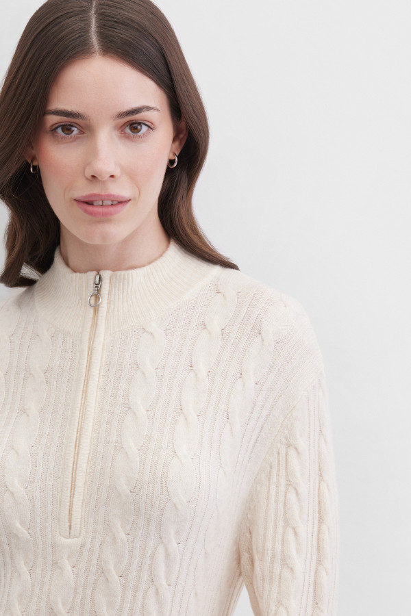 Платье трикотажное