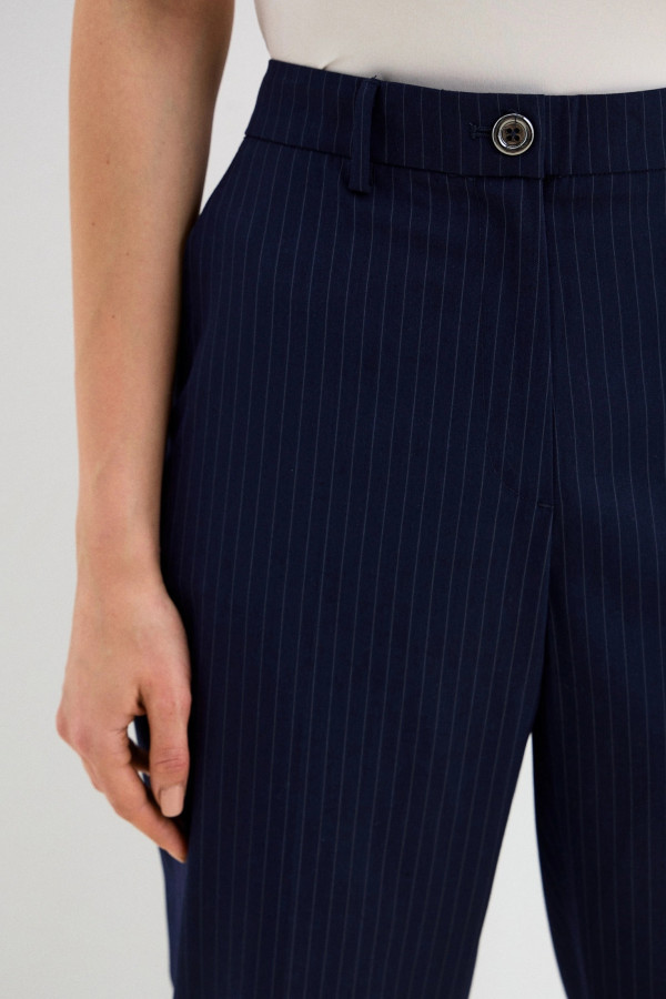 Брюки укороченные в полоску