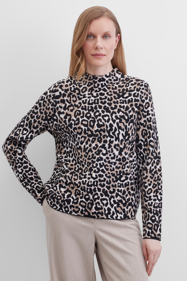 Джемпер с леопардовым принтом