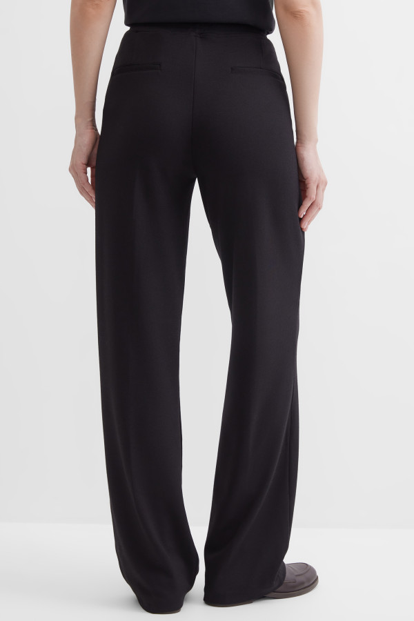 Брюки трикотажные