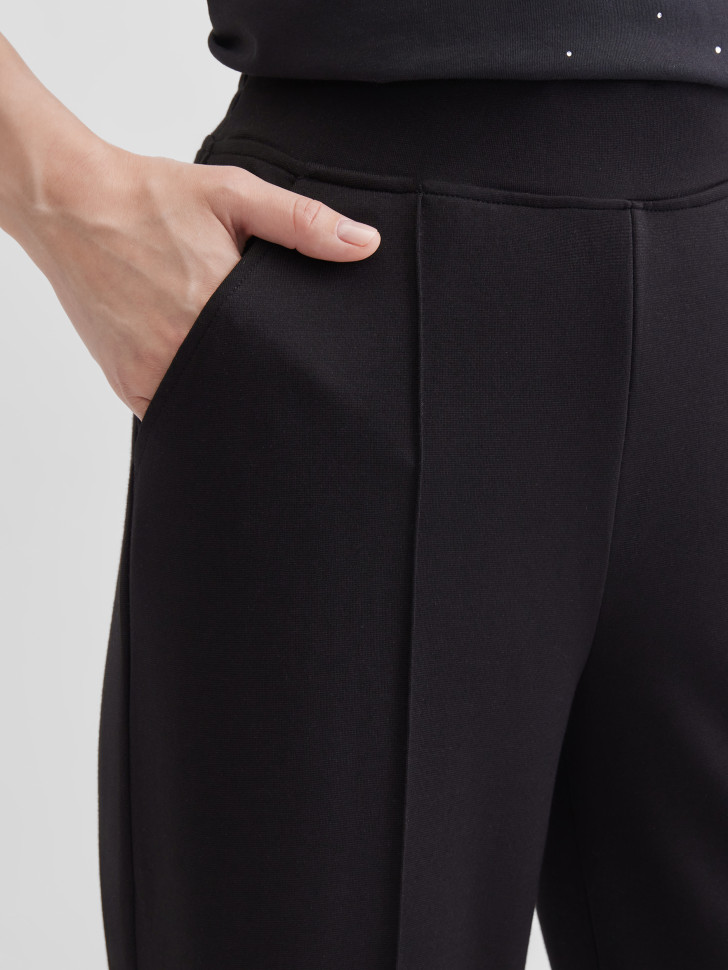 Брюки трикотажные