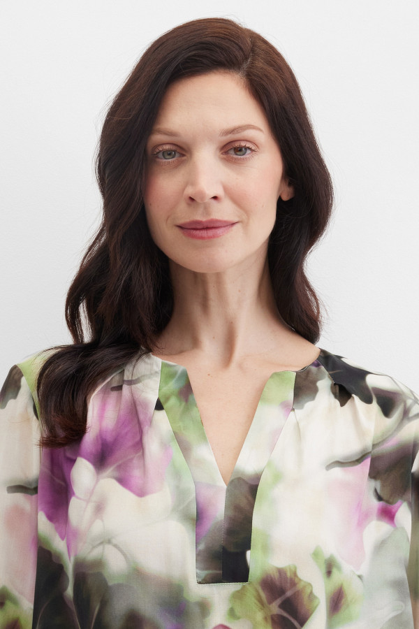 Блузка с длинным рукавом