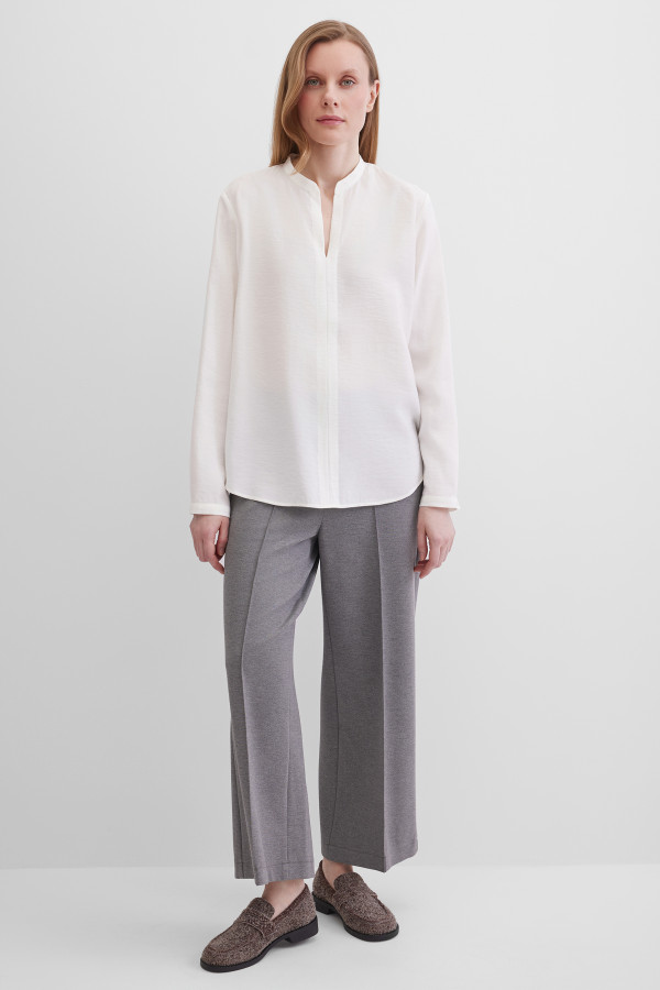 Блузка с длинными рукавами