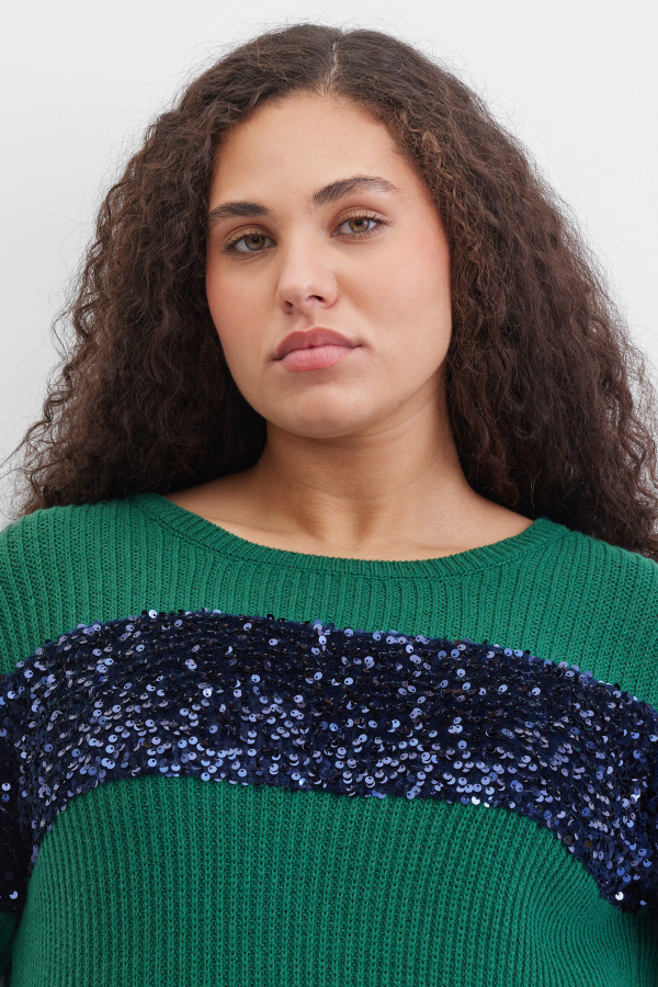 Джемпер в полоску