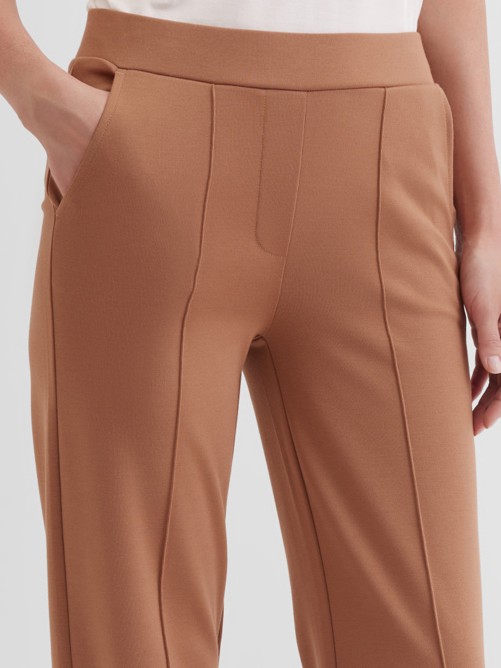 Брюки трикотажные