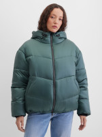 Куртка укороченная стеганая оверсайз с капюшоном