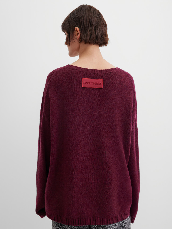 Джемпер удлиненного кроя