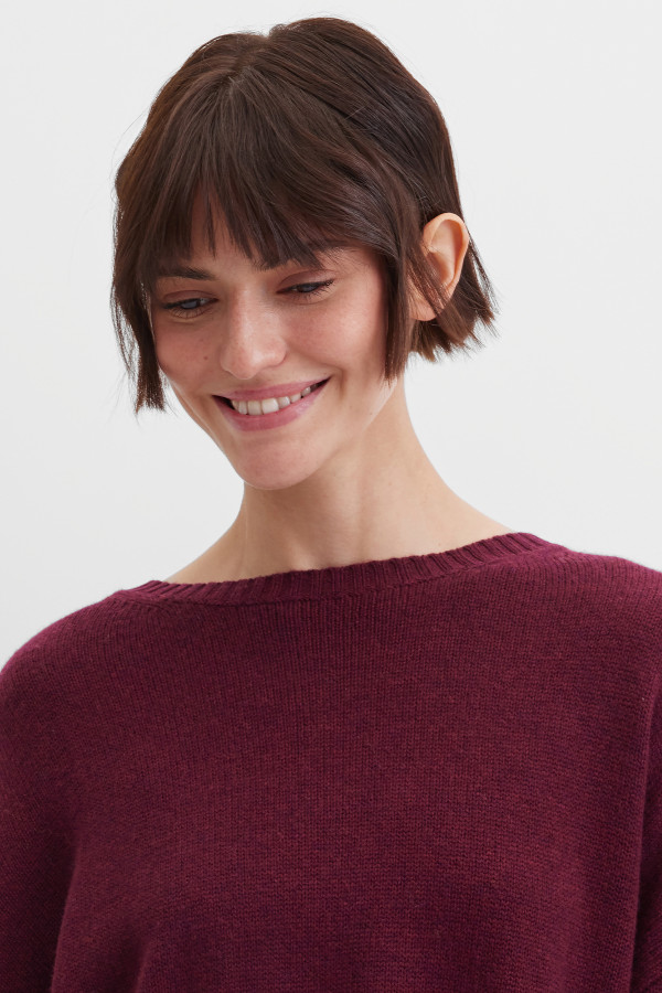 Джемпер удлиненного кроя