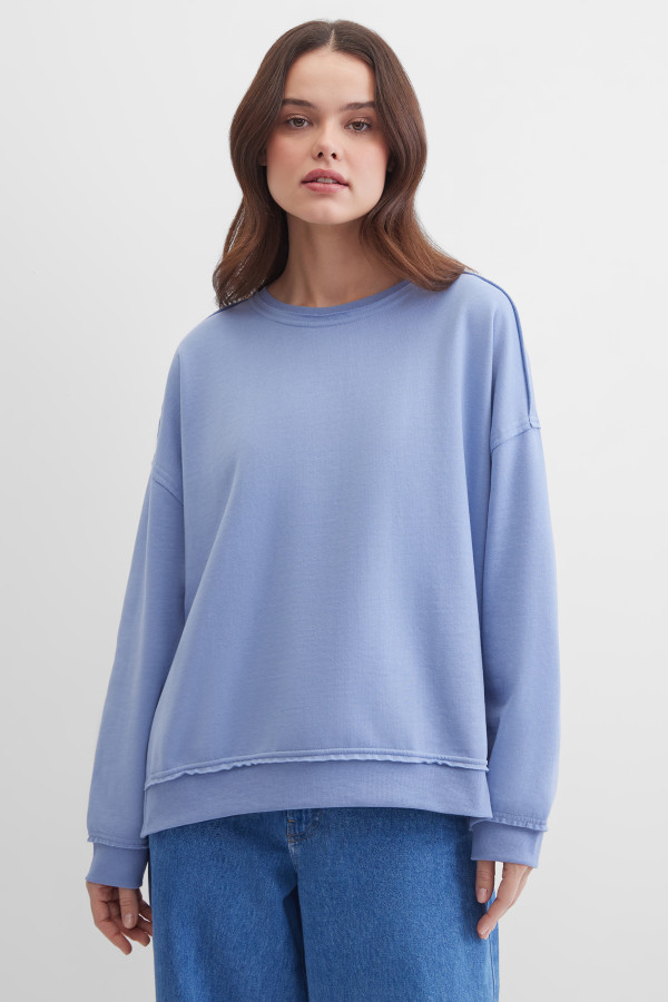 Свитшот свободного кроя