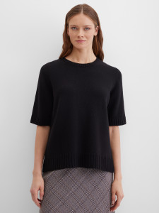 Джемпер вязаный