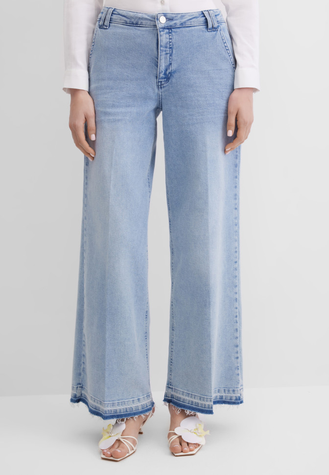 Джинсы широкие