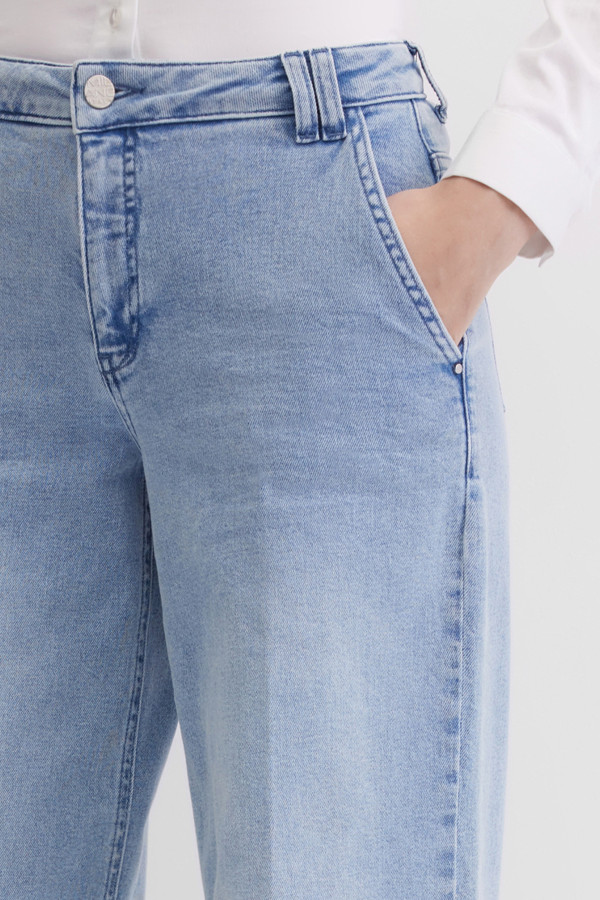 Джинсы широкие