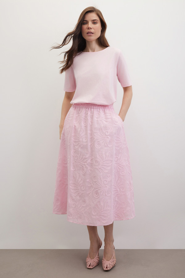 Футболка с ажурной спинкой