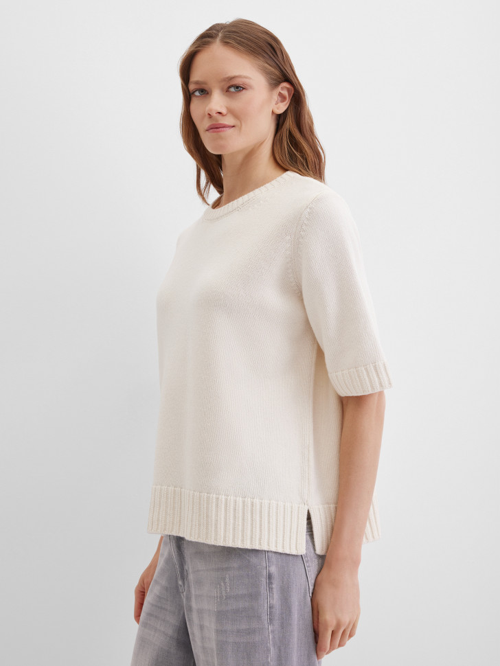 Джемпер вязаный