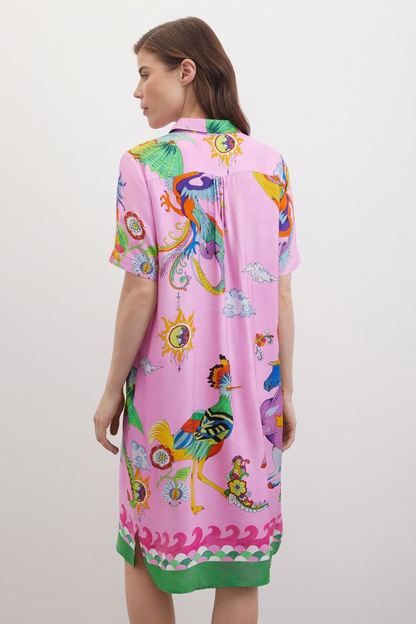 Платье-рубашка с принтом