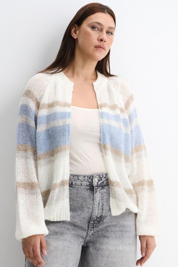 Кардиган вязаный