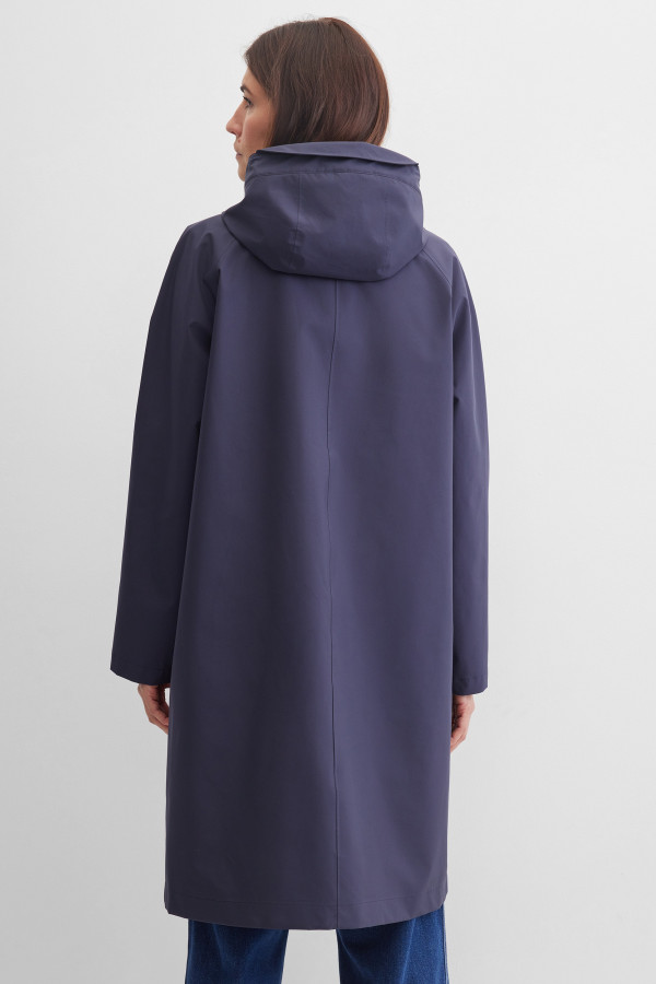 Парка на молнии и кнопках