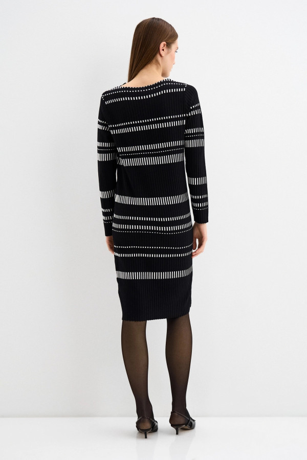 Платье трикотажное