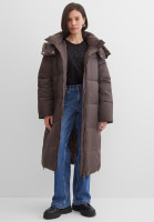 Пальто стеганое