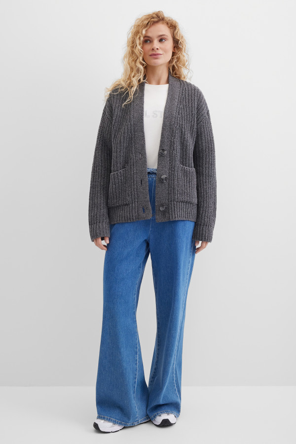 Кардиган вязаный