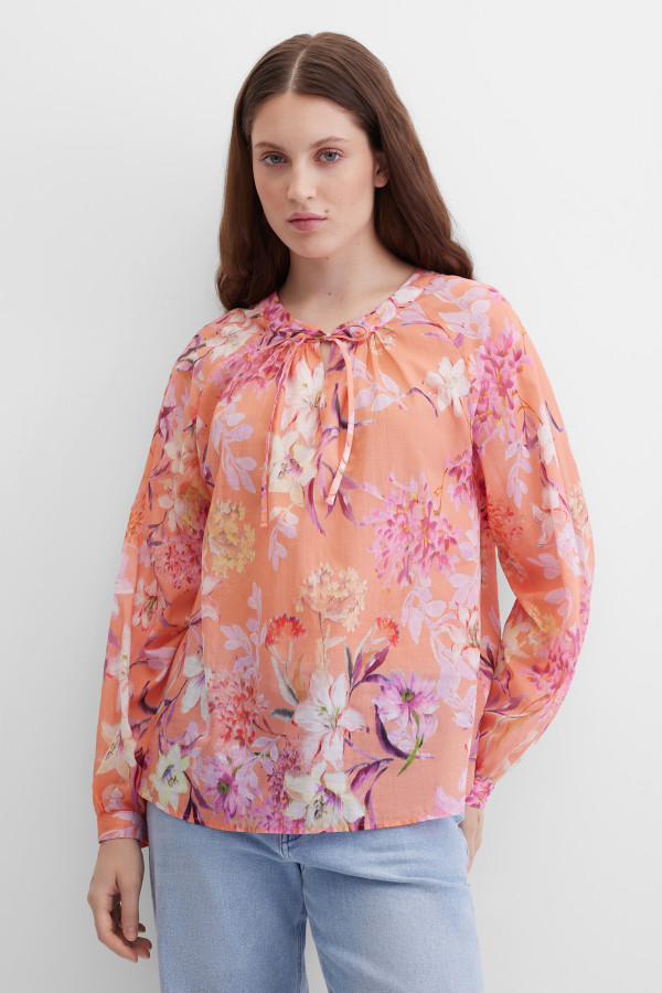 Блузка с длинным рукавом